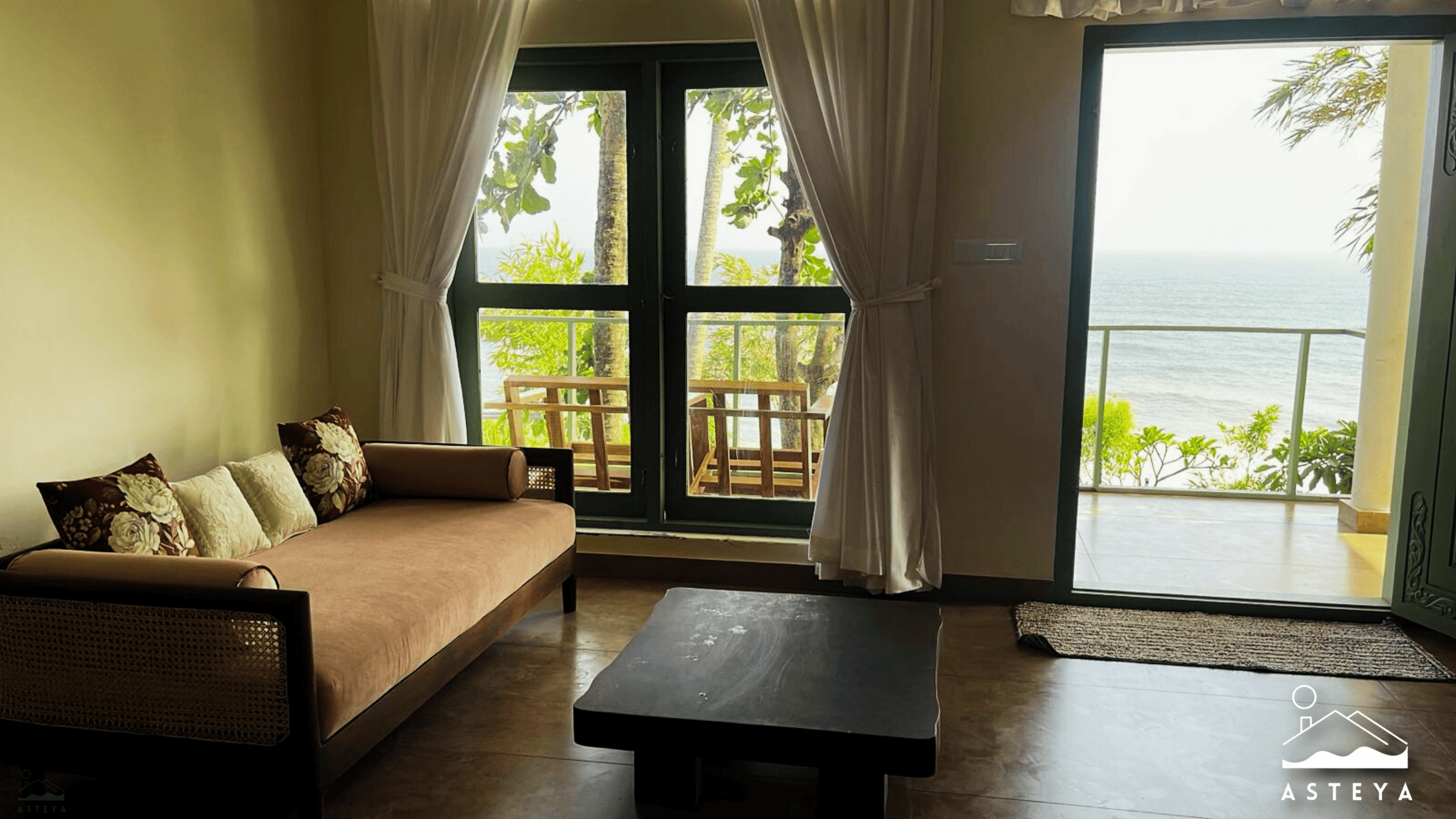 Landscape View Room (Top Floor)
